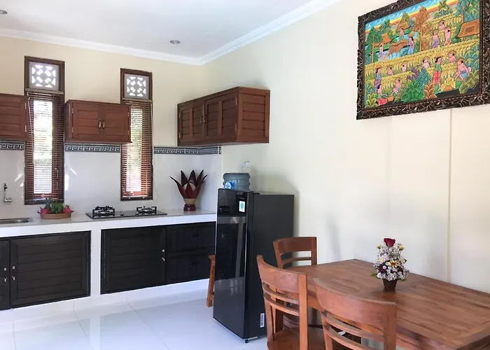 Villa Dira *